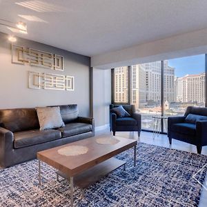 Penthouse Floor One Bedroom Fountain View